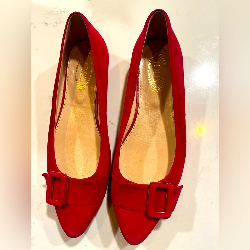 Tod’s classic flats in hot pink suede 35.5